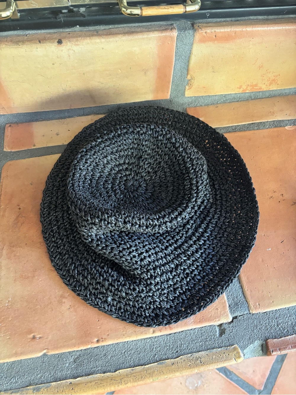 Banana Republic black Straw hat: coastal